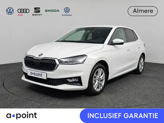 Skoda Fabia 1.0 TSI Business Edition Navigatie via App | Climatronic | Camera | PDC | Stoelverwarmin...