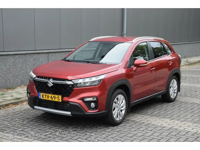 Suzuki S-Cross