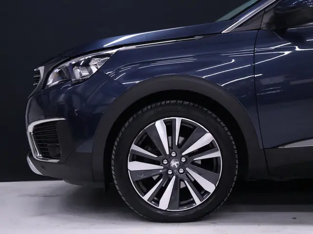 Peugeot 5008 1.2 PureTech Allure [TREKHAAK, APPLE CARPLAY, ANDROID AUTO, CRUISE CONTROL, SFEERVERLIC...