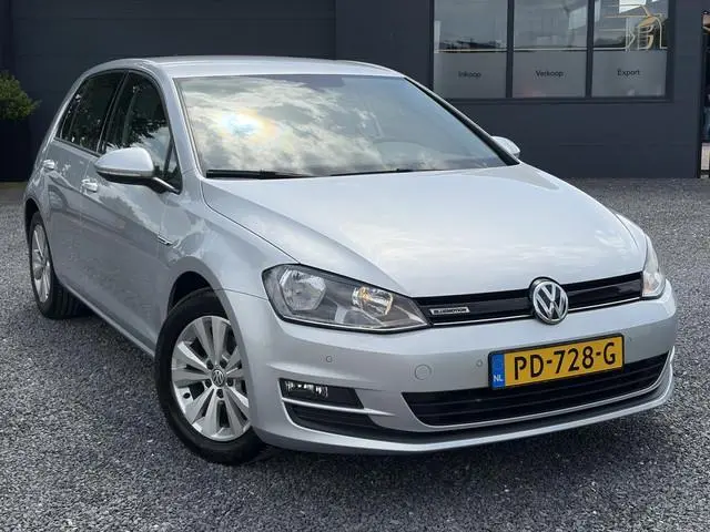 Volkswagen Golf 1.0 TSI Comfortline Dealer Onderhouden,Carplay,116pk,Navi,Clima,Cruise,6 Bak,Pdc V+A...