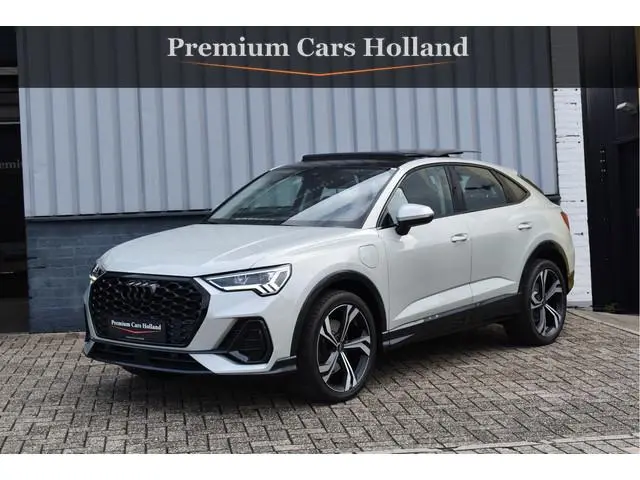 Audi Q3 Sportback 45 TFSI e Black Edition 245 Pk Pano Navi Leder Camera Sfeer 20 Inch
