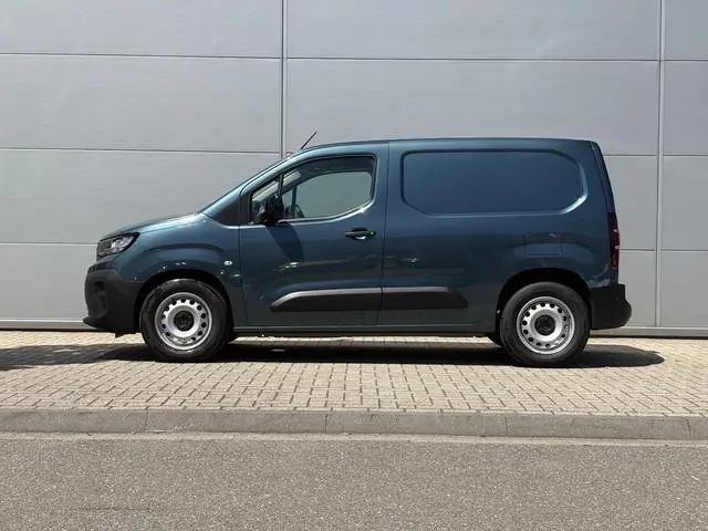 Peugeot e-Partner 136 L1 Pro Skill 50 kWh | Houten vloer | camera | stoelverwarming | Apple Carplay/...