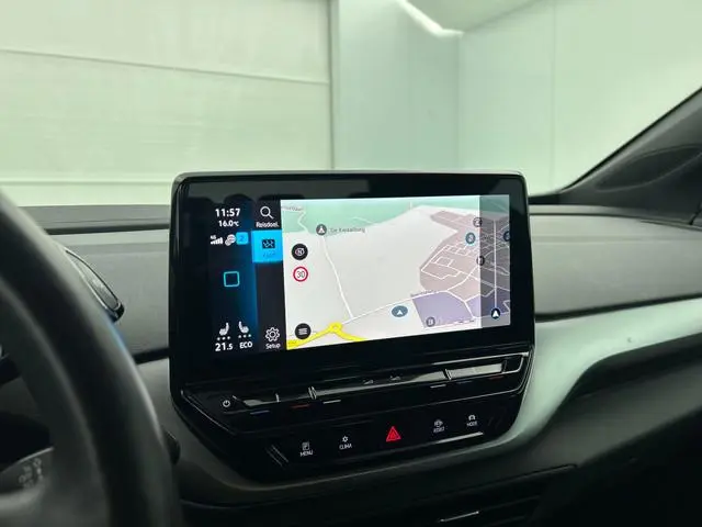 Volkswagen ID.4 Life 77 kWh Automaat SOH 90% Navigatie Apple Carplay/Android Auto Adaptive Cruise Co...