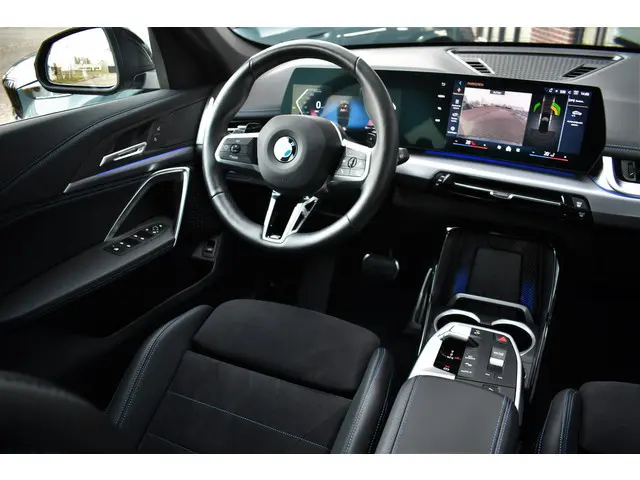 BMW X1 sDrive18i M-Sport Camera ACC-voorber Shadowline Adp-onderstel