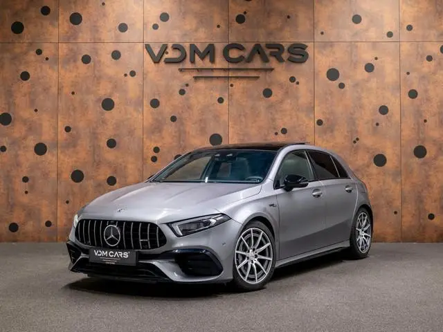 Mercedes-Benz A-klasse AMG 45 4MATIC+ | Pano | Memory | Burmester | 360° | Multibeam |
