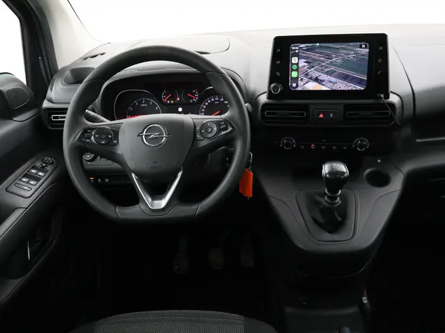 Opel Combo Tour 1.2 TURBO 5-PERS. + PANORAMA | TREKHAAK | CAMERA | 1e EIGENAAR | APPLE CARPLAY | NAVIGATIE