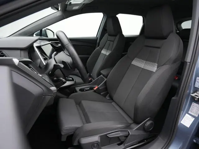 Audi Q4 e-tron 40 Advanced edition 77 kWh 204 pk | Warmtepomp | Matrix LED | Sportstoelen | Elektris...