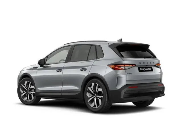 Skoda Elroq 85 Sportline | elektr. achterklep | Matrix LED | Travel Assist | Stuur - en stoelverwarm...