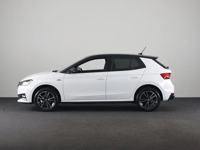 Škoda Fabia Monte Carlo 1.0 TSI 70 kW / 95 PK Hatchback 5 vers | Moon White + Black Magic | Travel A...