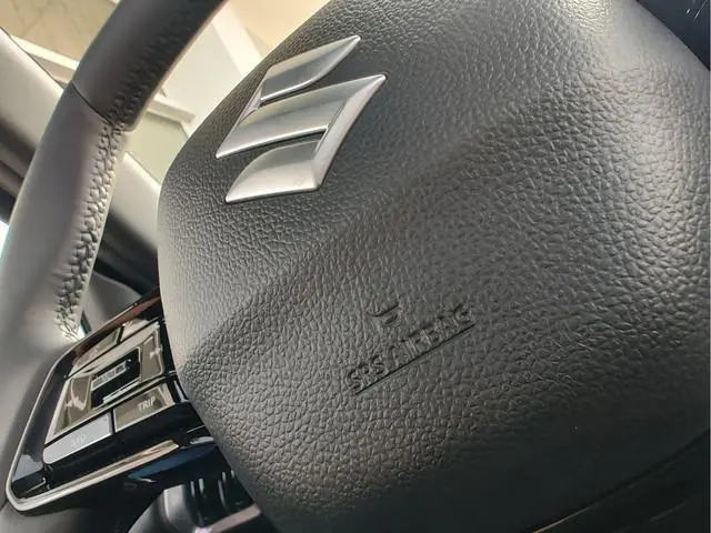 Suzuki e Vitara