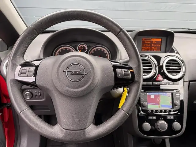 Opel Corsa 1.4-16V BlitZ ✓1e Eigenaar✓Navi✓Trekhaak✓Clima✓Cruise✓Halfleder✓Lm velgen✓Pdc✓102pk✓Zeer...