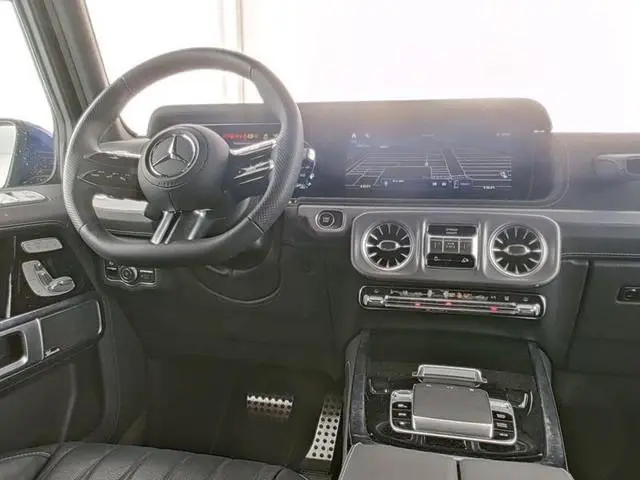 Mercedes-Benz G-klasse 580 met EQ-Technologie 116 kWh / Superior/ Schuifdak/ Burmester/ Stoelverwarm...