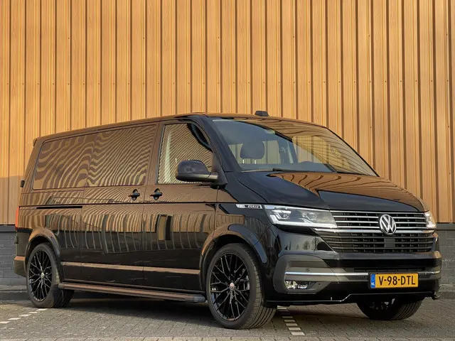 Volkswagen Transporter 2.0 TDI L2H1 30 DC Bulli | Eibach | Dubbel Cabine | Camera | Parkeersensoren...