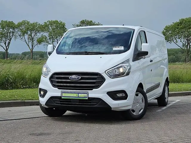 FORD TRANSIT CUSTOM 2.0 l2h1 navi airco