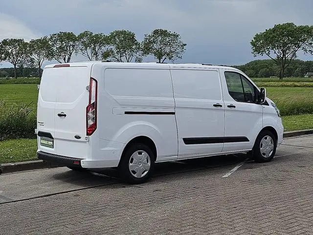 FORD TRANSIT CUSTOM 2.0 l2h1 navi airco
