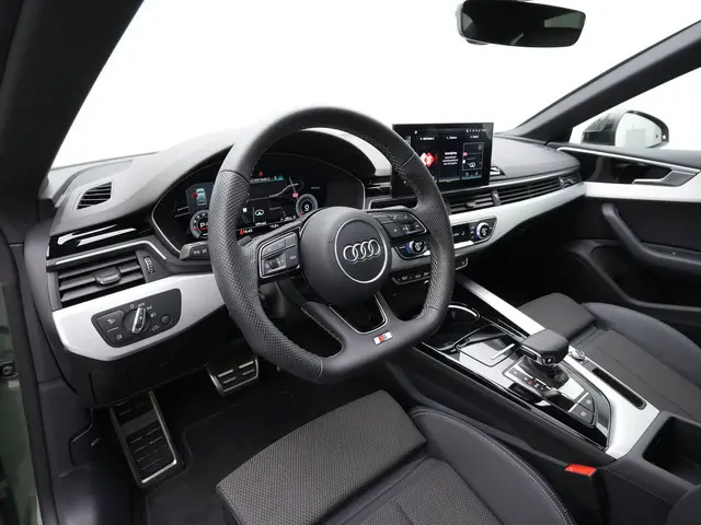 Audi A5 Sportback 40 TFSI 204 pk S-tronic S edition / S-Line | Trekhaak | Matrix LED | Achteruitrijc...