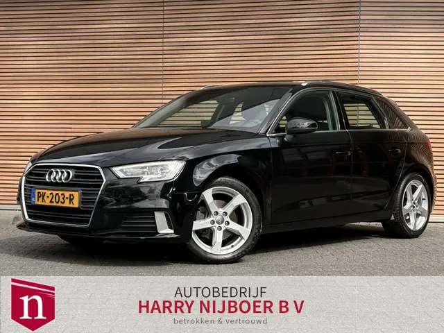 Audi A3 Sportback 1.0 TFSI Design Pro Line Plus Navi / Stoelverwarming / Sportstoelen / Winterbanden...