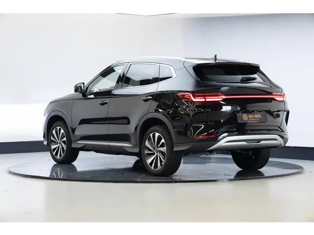 BYD SEAL U