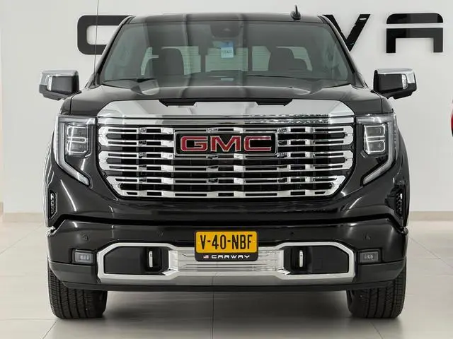 GMC Sierra Denali 6.2 V8