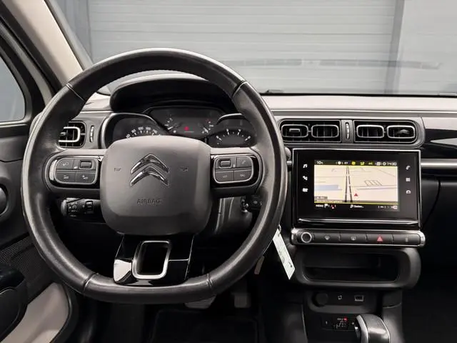 Citroen C3 1.2 PureTech S&S Shine Automaat,Camera,Navi,Pdc,Rijstrooksensor,Recent beurt gehad,Clima,...
