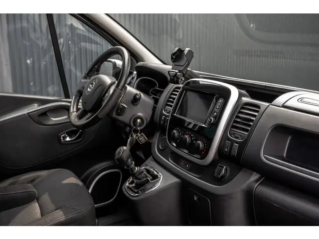 Opel Vivaro 1.6 CDTI L2H1 | DC 5-Zits | LED | Camera | Airco | Trekhaak