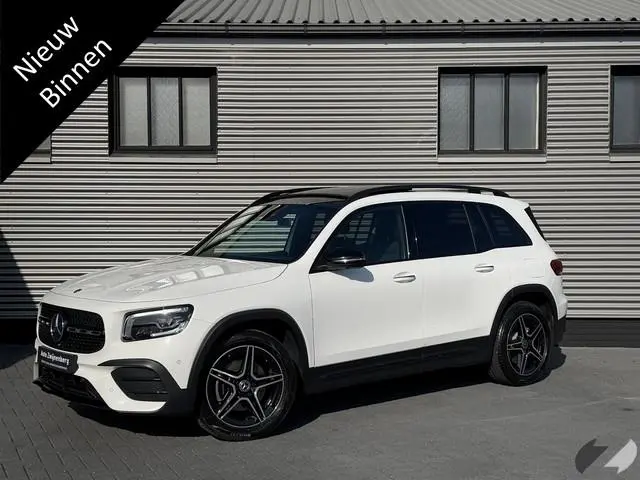 Mercedes-Benz GLB 200 4MATIC AMG Line 7p |Pano|Memory|360°|