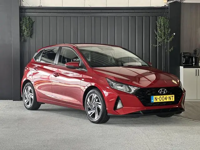 Hyundai i20 1.0 T-GDI Comfort Smart | Achteruitrijcamera | Carplay | Sfeerverlichting | Navigatie |...