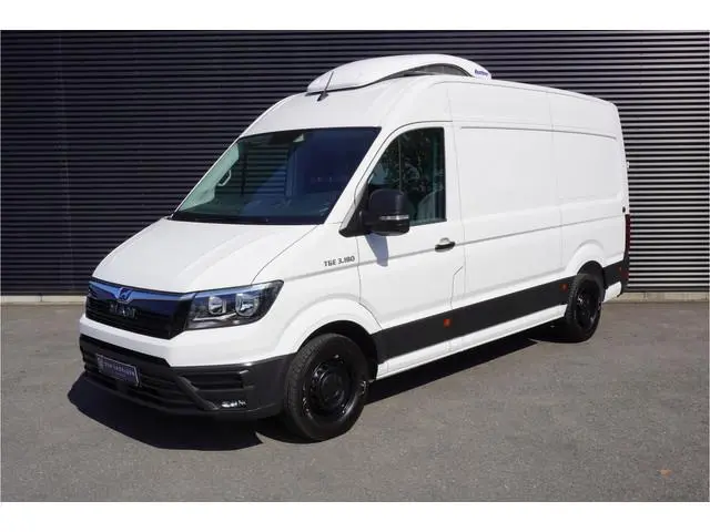 MAN TGE 3.180 180pk Automaat Koelwagen Navigatie Camera Apple carplay Airco ACC Cruise control