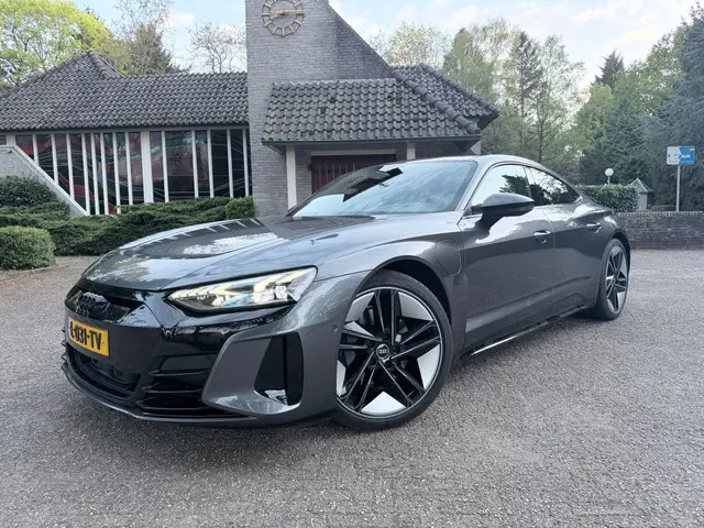 Audi e-tron GT