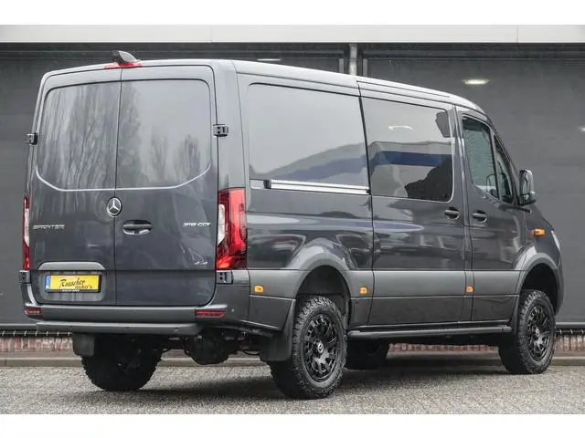 Mercedes-Benz Sprinter 4x4 319Cdi 190Pk 9G-tronic | L2H1 | Dubbele Cabine |  2x Schuifdeur | 4WD | A...