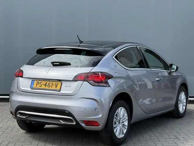 DS DS 4