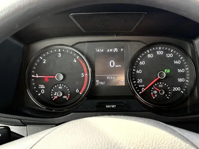 Volkswagen Crafter 35 L3H3 Highline AUT | TREKHAAK | CAMERA | LMV | ZONNEKLEP | SIDEBARS