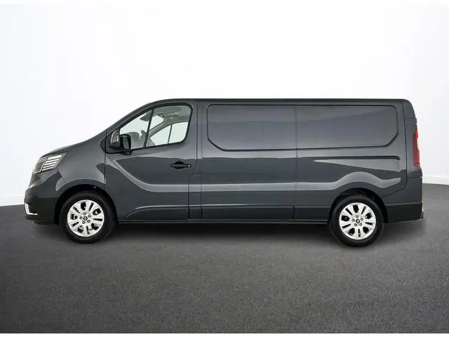 Renault Trafic 2.0 Blue dCi 110PK T30 L2H1 Advance Navigatie Camera Airco Trekhaak Lichtmetalen velg...