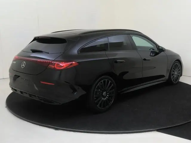 Mercedes-Benz CLA-klasse Shooting Brake 180 Business Solution AMG Line Plus / Superscreen / Memory-S...