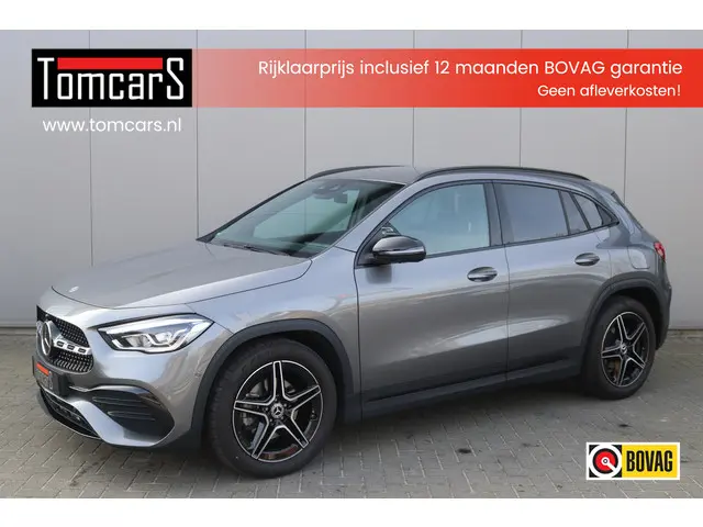 Mercedes-Benz GLA-klasse 200 AMG Line Trekhaak/Night-pack/Memory-stoel/360-Camera/Distronic-plus