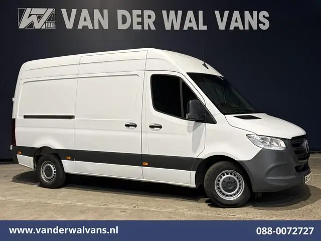 Mercedes-Benz Sprinter 314 CDI 143pk 3500kg Trekhaak L2H2 Euro6 Airco | Camera | Apple Carplay | Cru...