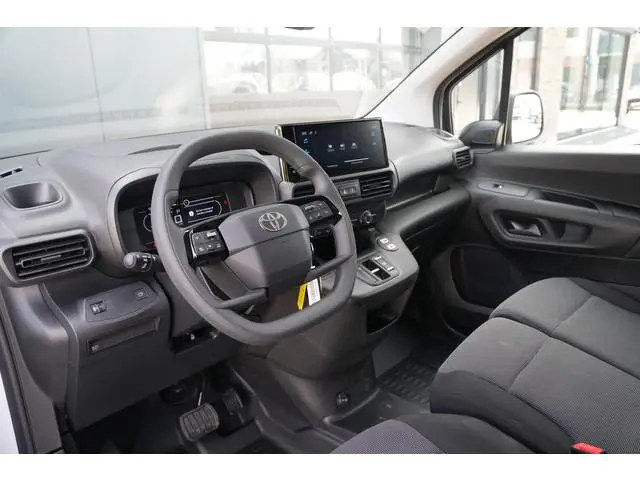 Toyota pro-ace