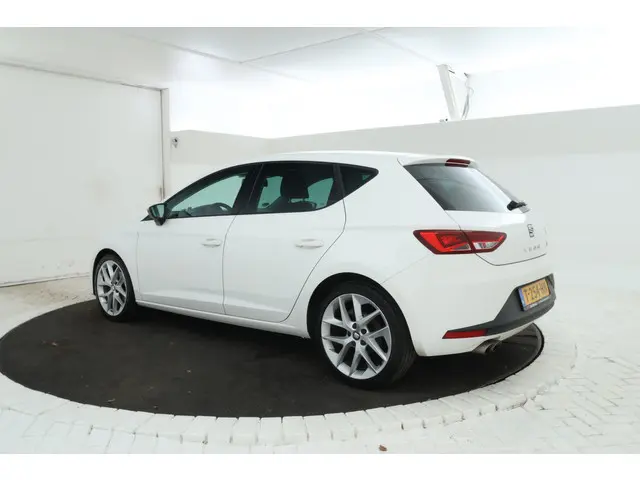 SEAT Leon 1.4 TSI FR