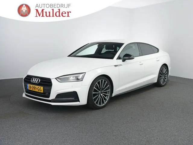 Audi A5 Sportback 35 TFSI Sport S-line black edition | Sportstuurwiel | Navi | Cruise |