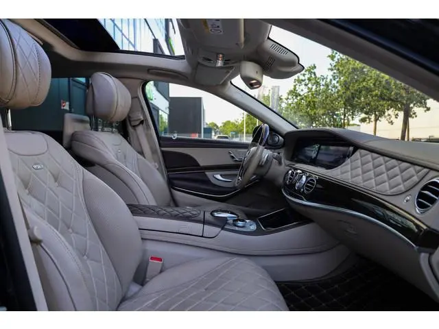 Mercedes-Benz S-Klasse