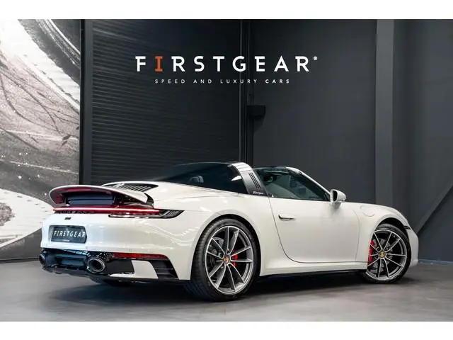 Porsche 911 Targa 3.0 4 *Exclusive Manufaktur / BOSE / Sport-Chrono / Hefsysteem-vooras / Sport-desi...