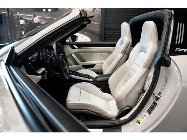 Porsche 911 Targa 3.0 4 *Exclusive Manufaktur / BOSE / Sport-Chrono / Hefsysteem-vooras / Sport-desi...
