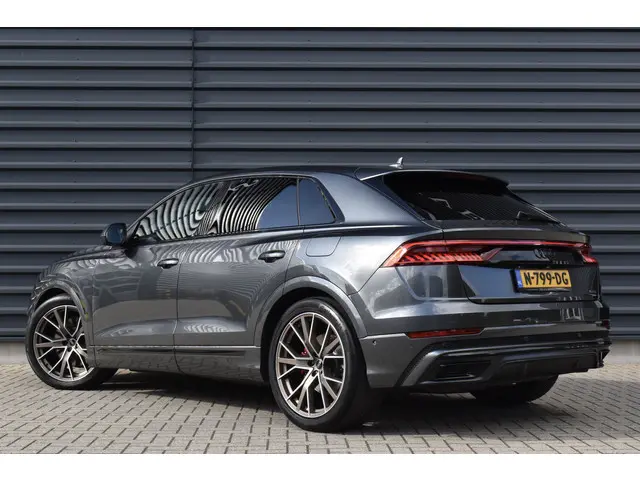 Audi Q8 55 TFSI e Quattro Pro Line S | ACC | RS-Seats | Head-Up | B&O | Softclose | 22'' Wielen | St...