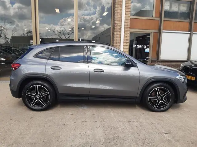Mercedes-Benz GLA-klasse 250 4MATIC AMG Line