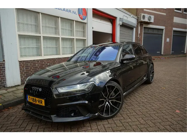 Audi A6 Avant 4.0 TFSI RS 6 quattro performance Pro Line Plus | Luchtvering | HUD | Night Vision | Adaptive Cruise | Apple Carplay |