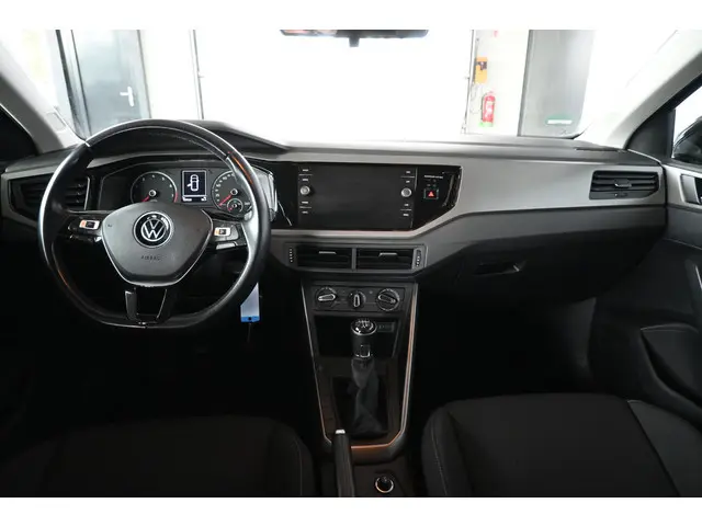 Volkswagen Polo 1.0 TSI R-Line Edition Airco Carplay Cruise Control Rijklaarprijs! Inruil Mogelijk!