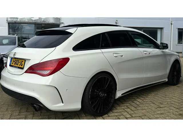 Mercedes-Benz CLA-klasse Shooting Brake 180 122PK | AUTOMAAT | BOMVOL | Akrapovic + Kleppensysteem |...