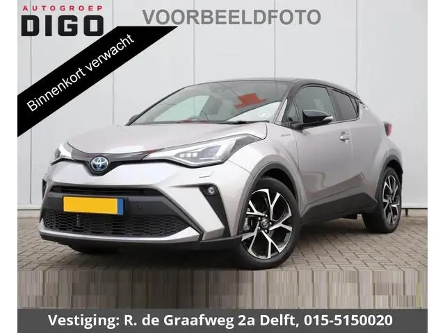 Toyota C-HR 1.8 Hybrid Executive Bi-Tone | JBL Audio | Dodehoek Detectie | Apple Carplay & AndroidAU...