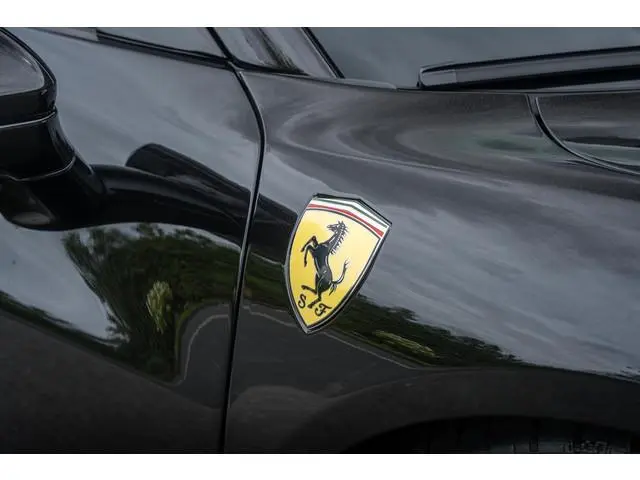 Ferrari 296