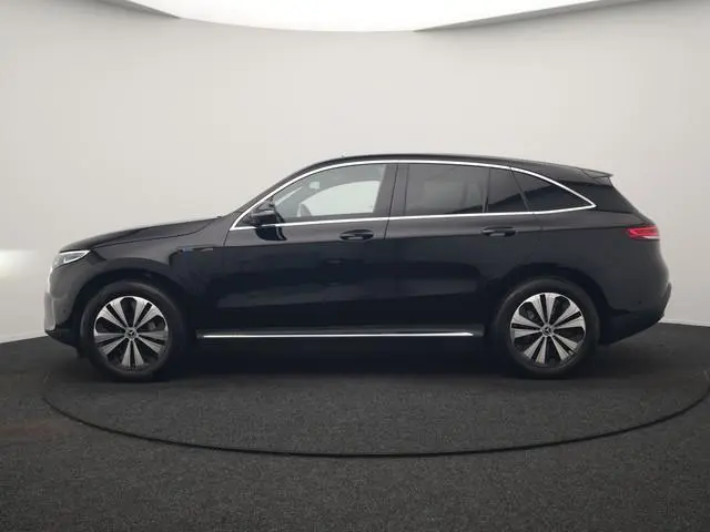 Mercedes-Benz EQC 400 4MATIC 85 kWh 408pk Dealer O.H SOH 96.1% | Panodak | Adaptive Cruise | 360 Cam...